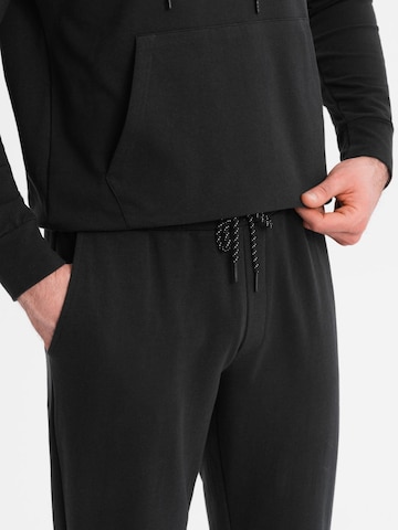 Ombre Loungewear in Black