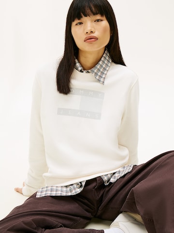 Tommy Jeans Sweatshirt in White