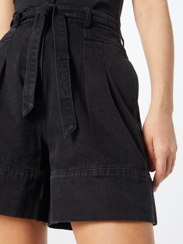 VERO MODA Regular Pleat-front jeans in Black