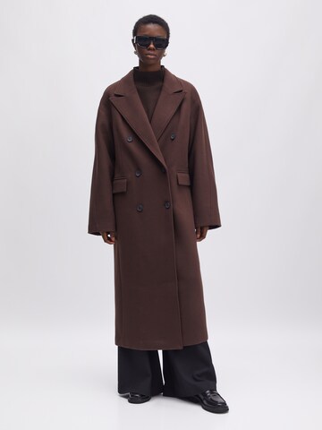 EDITED Between-seasons coat 'Haima' in Brown