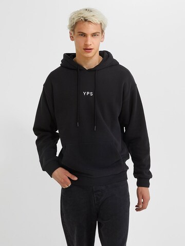 Young Poets Sweatshirt 'Joris' in Schwarz: predná strana