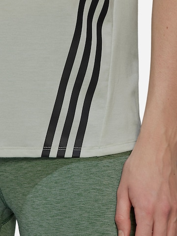 ADIDAS - Camiseta en verde