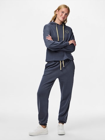 PIECES Tapered Nadrág 'PCCHILLI' - kék