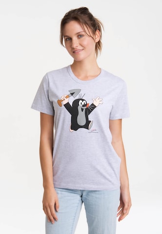 LOGOSHIRT T-Shirt 'Der kleine Maulwurf - Juhu' in Grau: predná strana