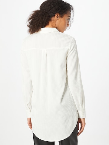 VILA - Blusa 'Sommy' em branco