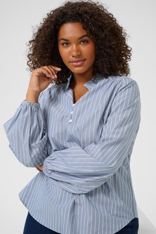 KAFFE CURVE Blouse 'Melina' in Blauw