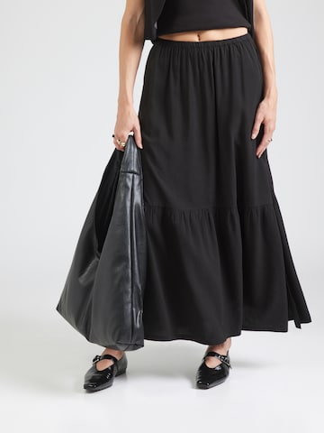Gonna di & Other Stories in nero: frontale
