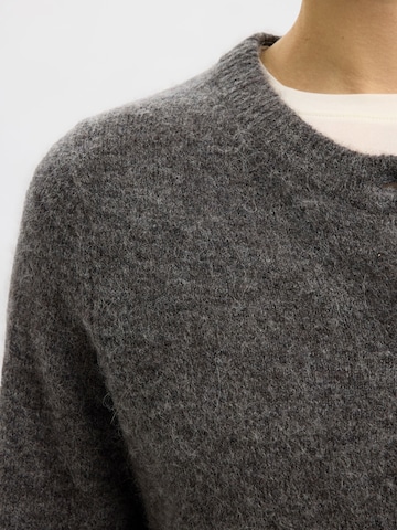 SELECTED Cardigan 'SLFLULU' i grå