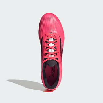Chaussure de foot 'F50 League' ADIDAS PERFORMANCE en rose