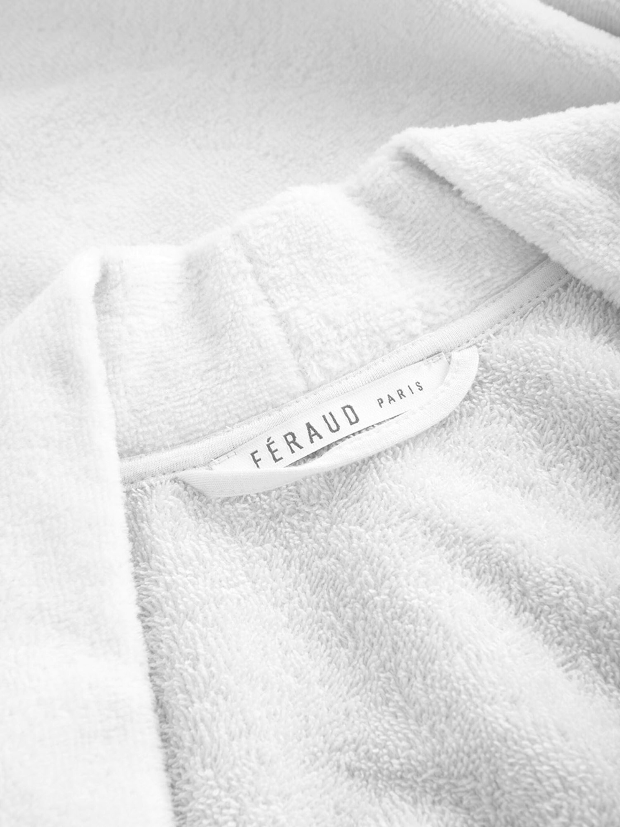 FÉRAUD PARIS Short Bathrobe ' Spa ' in White