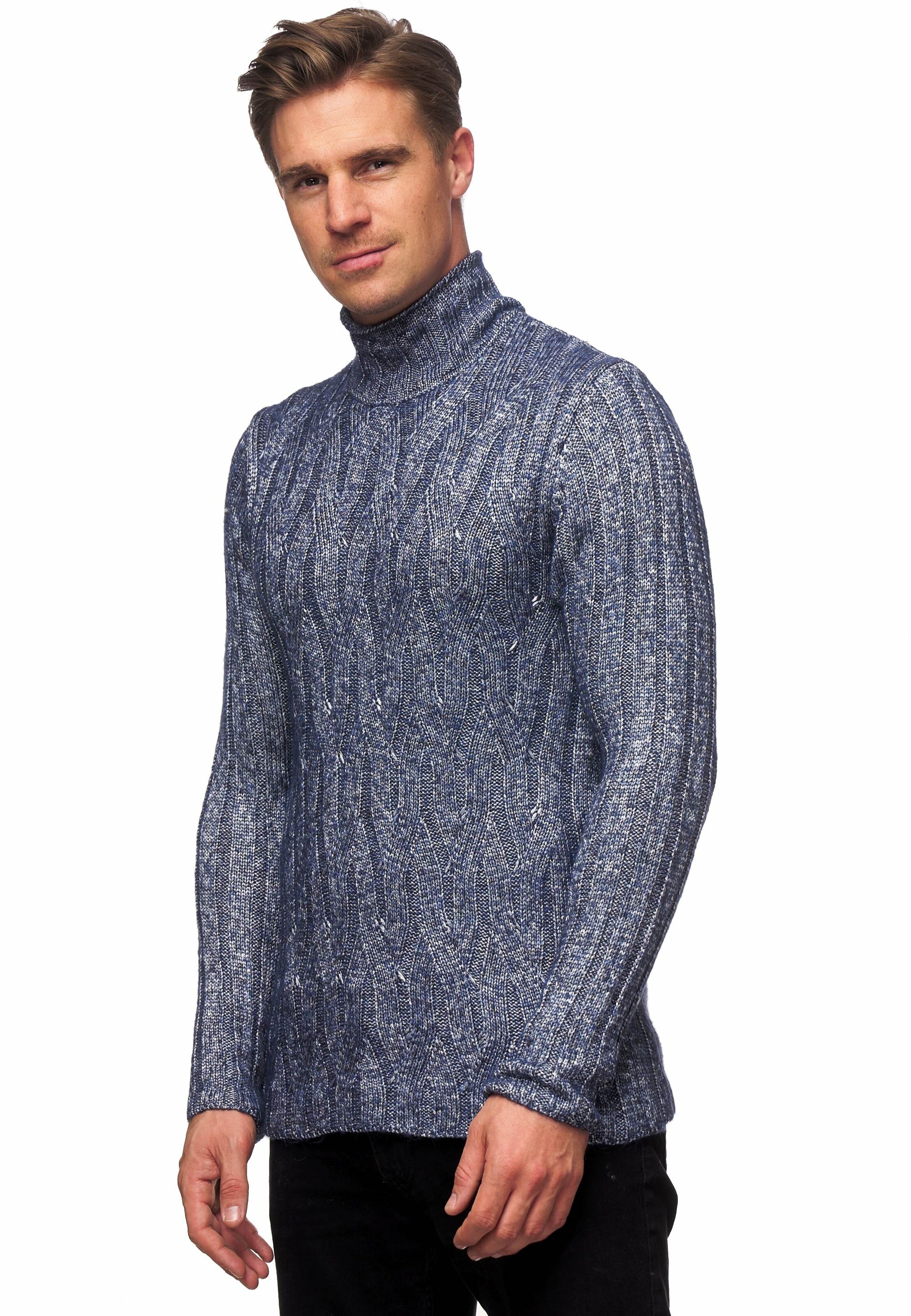 Rusty Neal Sweater in Blue: front