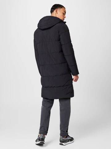 BURTON MENSWEAR LONDON Płaszcz zimowy w kolorze czarny