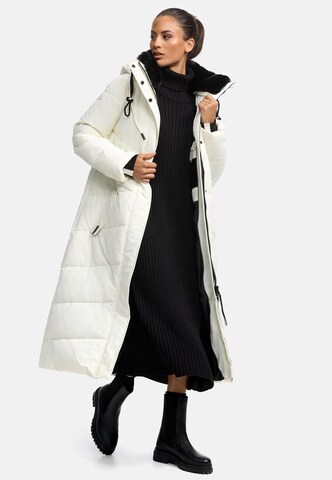 NAVAHOO Wintermantel 'Hingucker XIV' in Wit