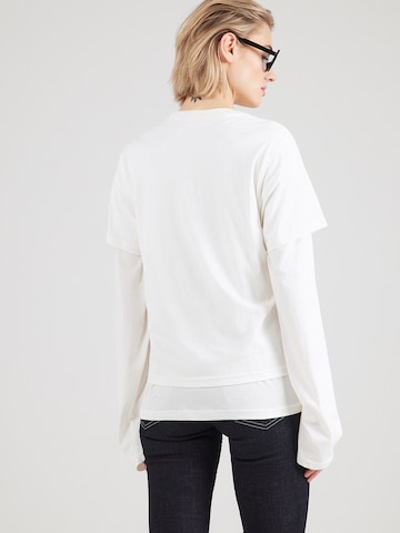 Tricou de la WEEKDAY pe alb