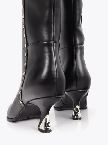 Lola Casademunt - Bota em preto