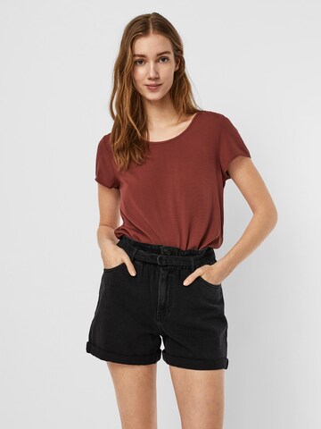 T-shirt 'Becca' VERO MODA en marron : devant