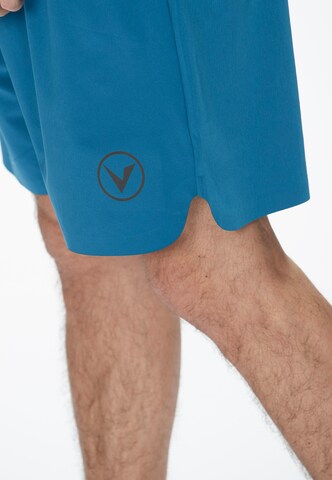 Virtus Regular Sportshorts 'Spier' in Blau