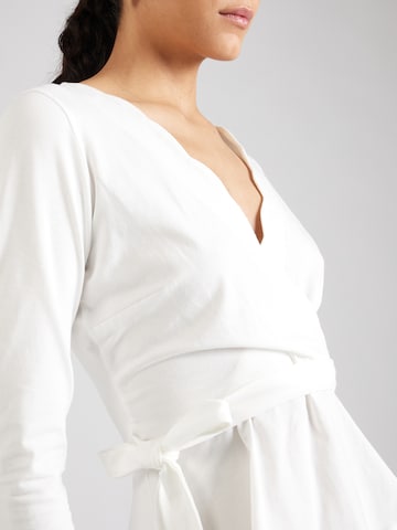 ABOUT YOU Shirt 'Aurelie' in White