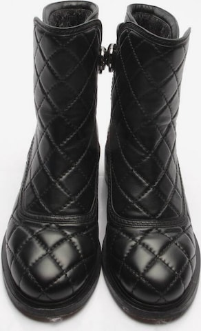 CHANEL Dress Boots in 38,5 in Red