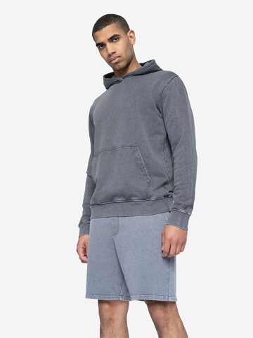 Sweat-shirt 4F en gris : devant