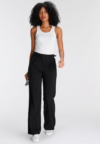 AJC Wide Leg Bundfaltenhose in Schwarz