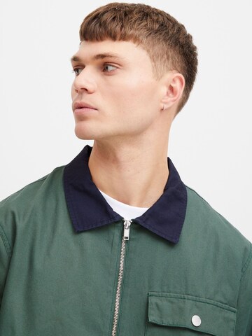!Solid Between-season jacket in Green