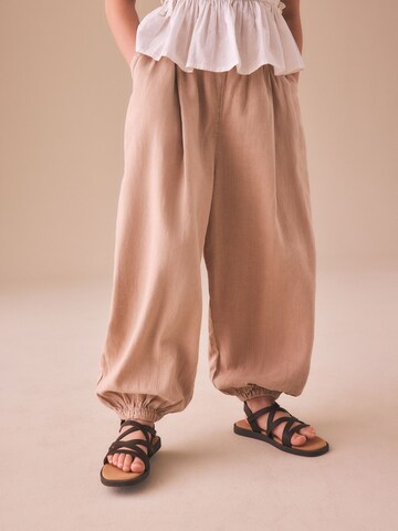 Next Tapered Broek in Beige: voorkant