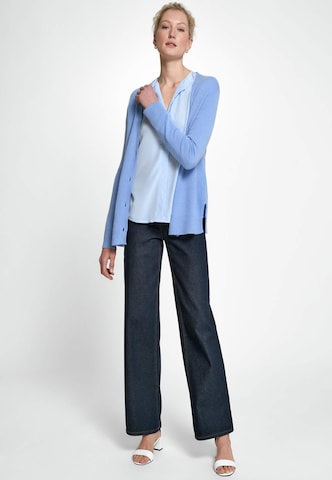 include Blouse in Blue