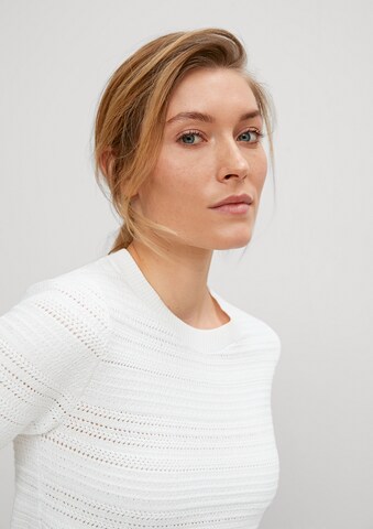 COMMA Пуловер в бяло