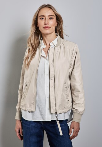 STREET ONE Tussenjas in Beige: voorkant