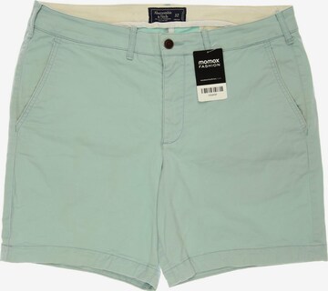 Abercrombie & Fitch Shorts in 32 in Green: front