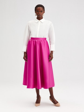 Touche Prive Skirt in Purple: front