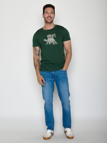 GREENBOMB Shirt 'Guide Turtle Walk' in Groen