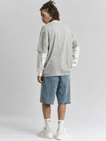 Mansour Sweatshirt 'Double Sleeved Longsleeve' in Grau