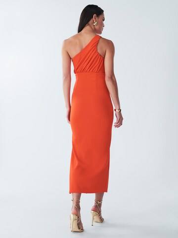 BWLDR Cocktailkleid in Orange: Rückseite