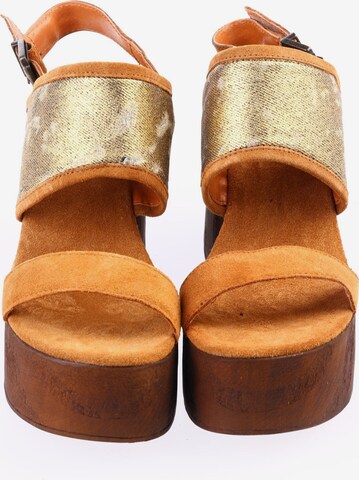 Get it Sandals & High-Heeled Sandals in 38 in Brown