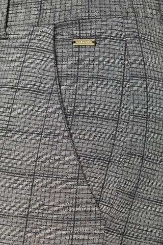 Regular Pantaloni de la LASCANA pe gri