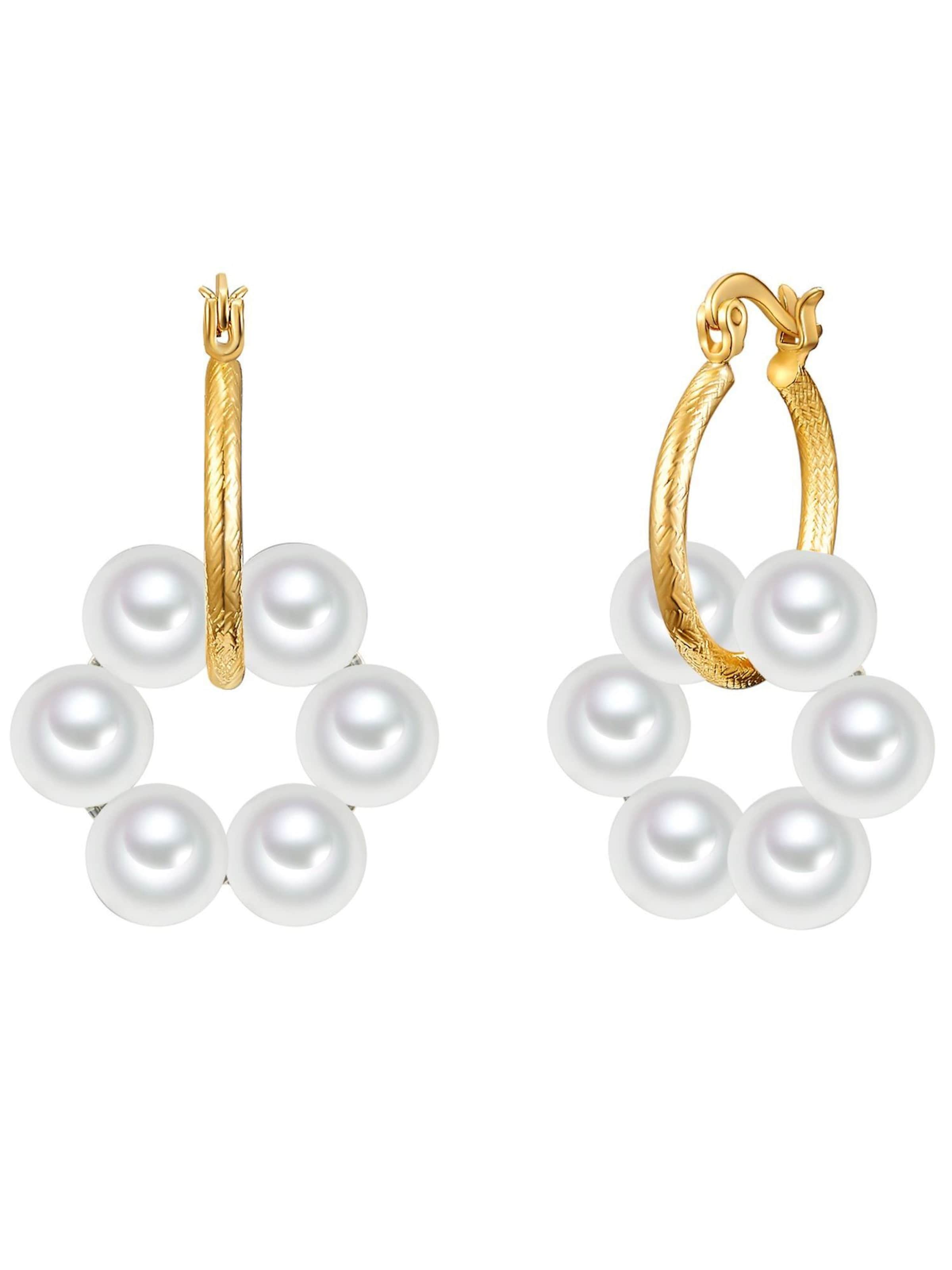Yokoamii Earrings in Gold: front
