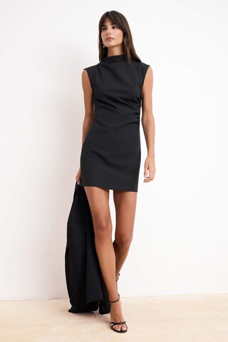Robe 'TWOSS26EL00306' Trendyol en noir