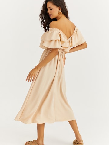 Cool & SexyLjetna haljina - bež boja