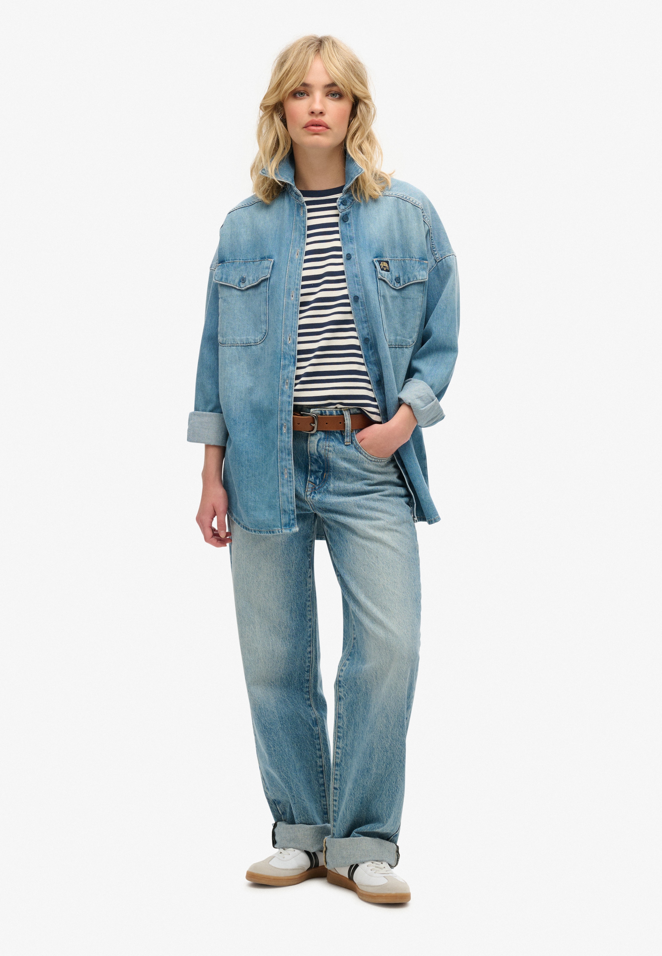 T-shirt 'Essential' Superdry en bleu