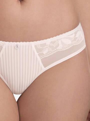 ROSA FAIA Thong 'Sita' in Beige