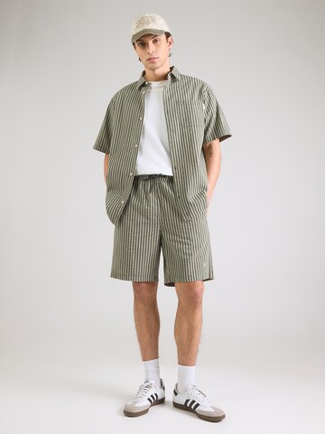 Iriedaily Ohlapna forma Hlače 'Seekah' | zelena barva