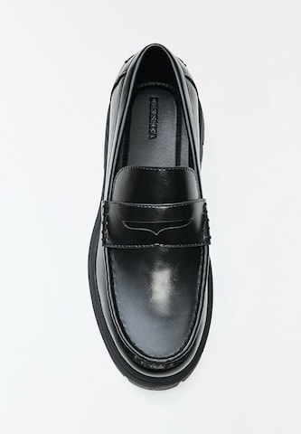 Bershka Slip-ons in Black