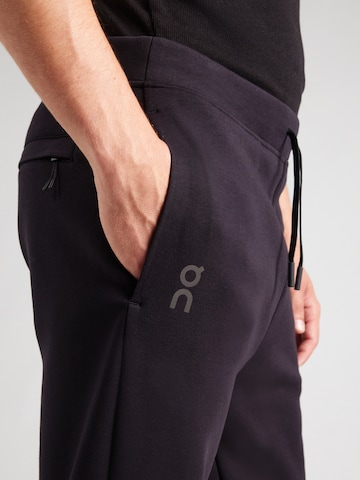 On Конический (Tapered) Спортивные штаны 'Focus' в Черный