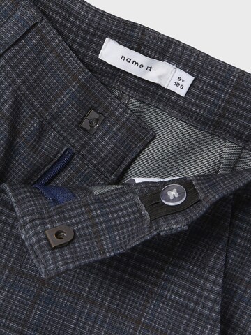 Coupe slim Pantalon NAME IT en gris