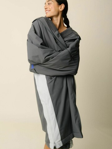 Peignoir long ' Nordic ' Copenhagen Cartel en noir : devant