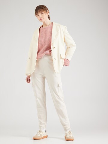 Tapered Pantaloni 'Lexa' di ABOUT YOU in beige