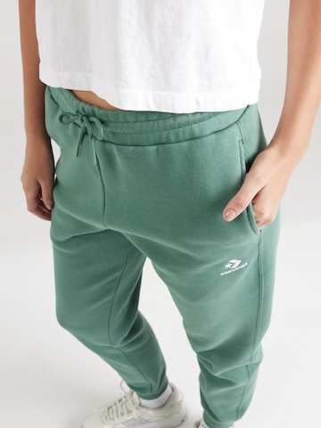 Effilé Pantalon CONVERSE en vert