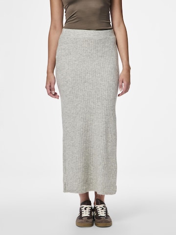 PIECES Skirt 'TULLE' in Grey: front